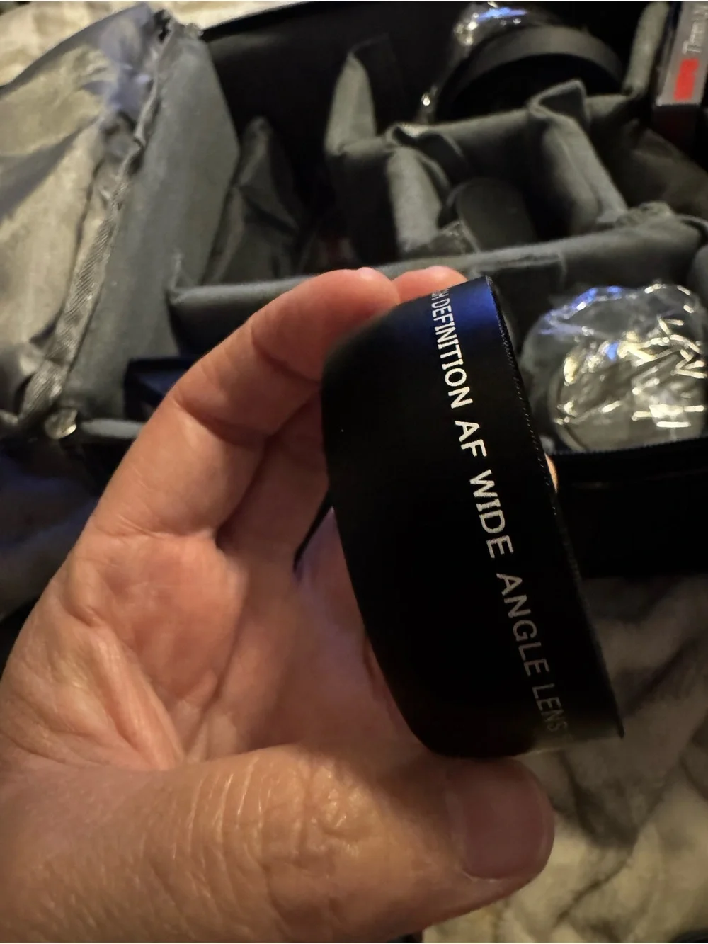 CANNON lens wife